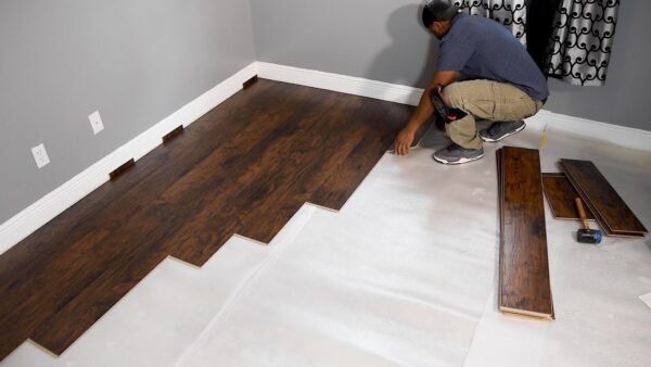 Laminate flooring in Alamo Heights, TX
